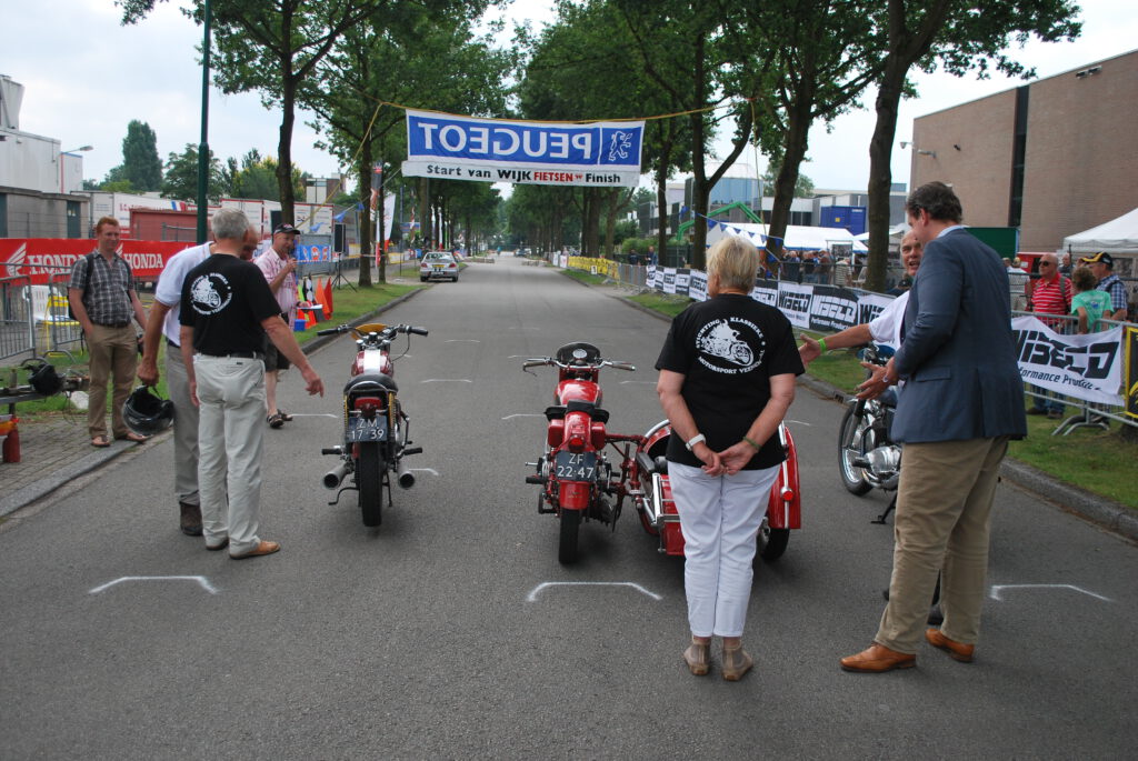 Opening Races_2
